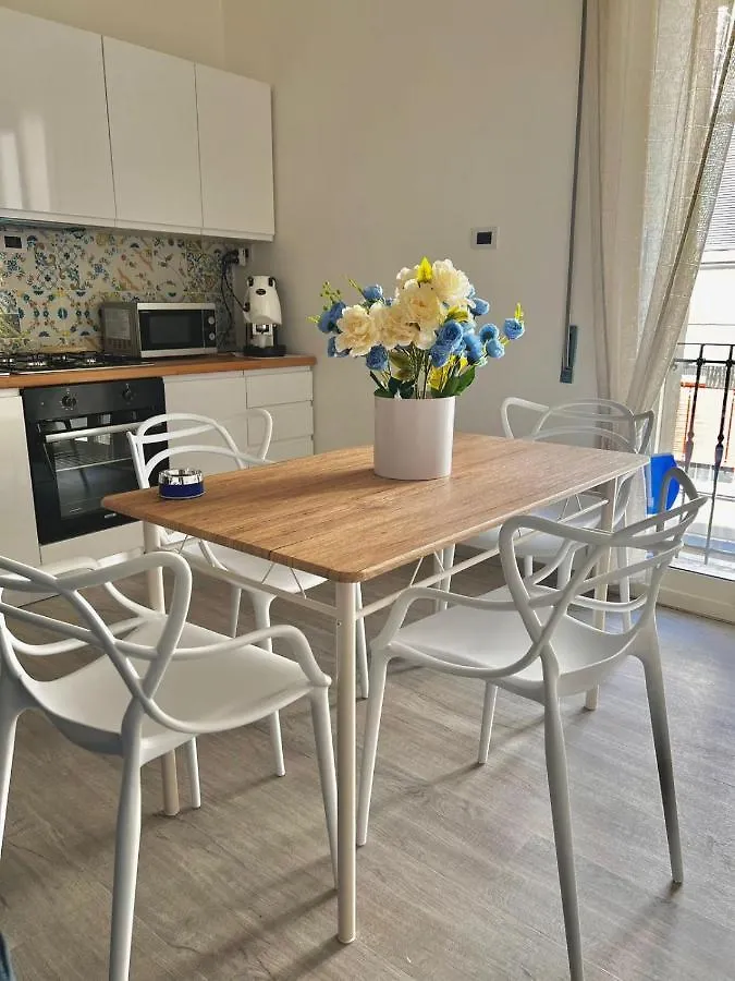 Zara Home - Free Parking Naples 0*,  Italy