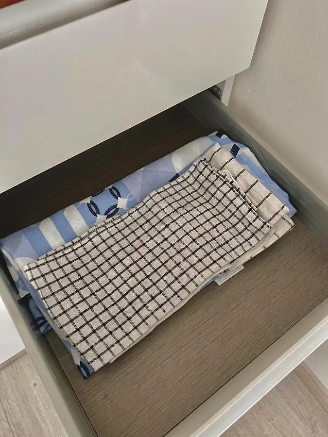 Zara Home - Free Parking Naples 0*,  Italy
